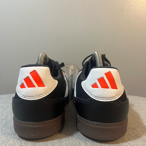 Adidas Predator Freestyle 24 League Low Soccer Men's Shoe Size 9.5 IF1025​​ - Picture 5 of 11